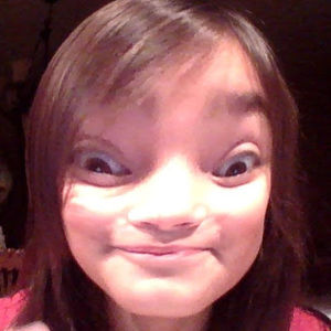 Meet your Posher, Lillian